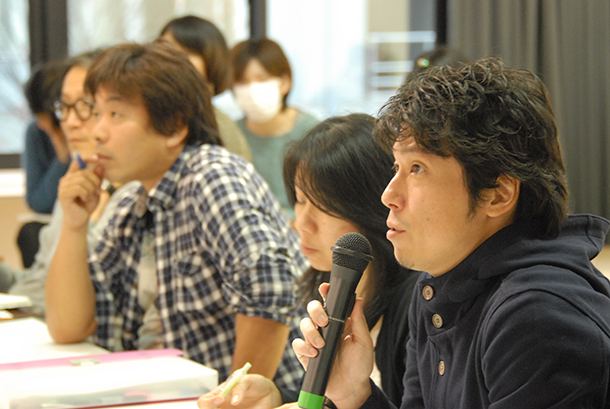 3年生 トマトアイスのブランディング 学科ブログ 東北芸術工科大学 グラフィックデザイン学科